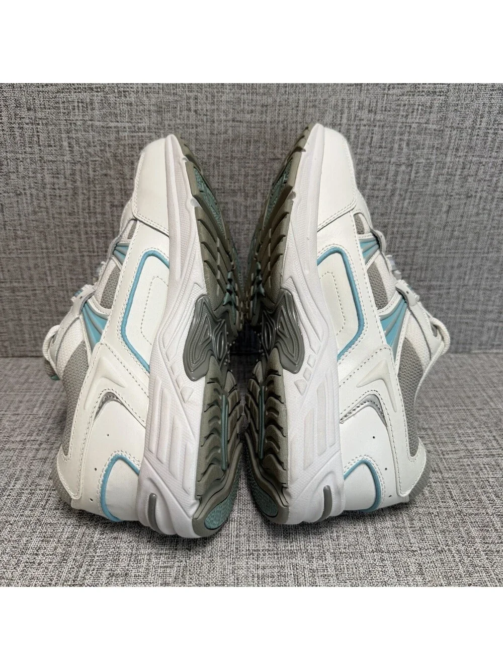 VIONIC Shoes Women's Size 8.5 M White Leather Walk23 Orthopedic